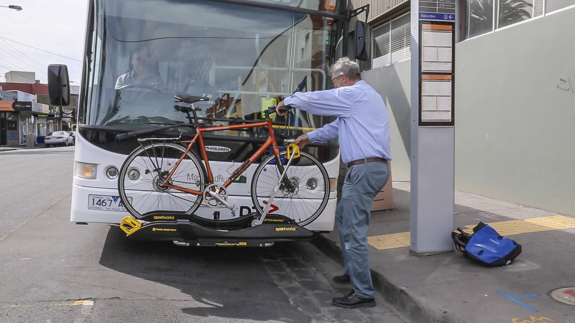 Quantifying the infrastructure impacts of frontmounted bus bicycle